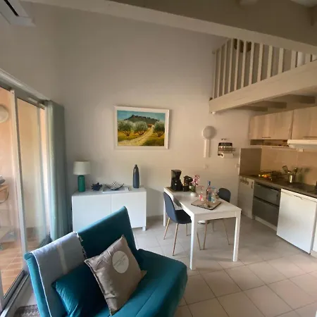 アパート Golfe St Tropez Magique T2 Duplex Vue Mer Piscine, Garage ラ・クロワ・ヴァルメ