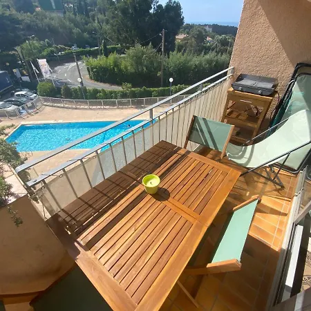 Golfe St Tropez Magique T2 Duplex Vue Mer Piscine, Garage アパート